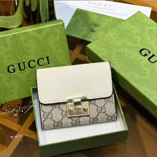 GUCCI 財布