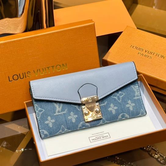 LV 財布