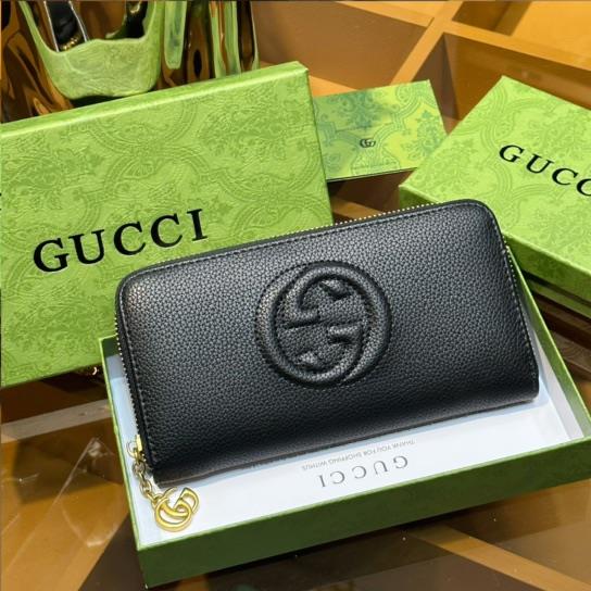 GUCCI 財布