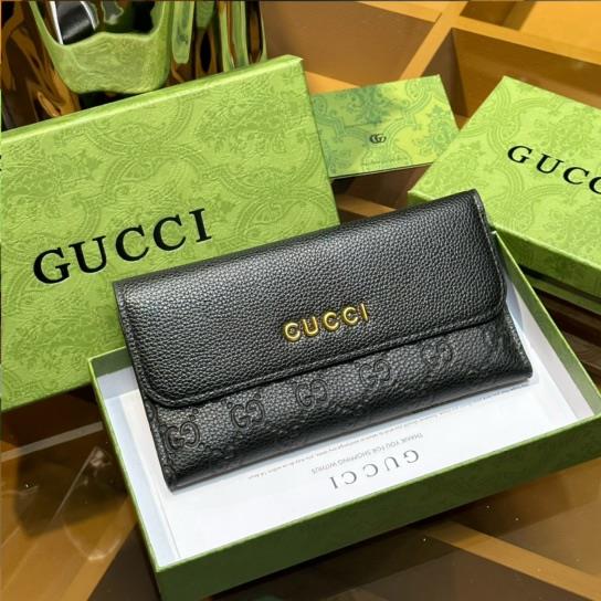 GUCCI 財布