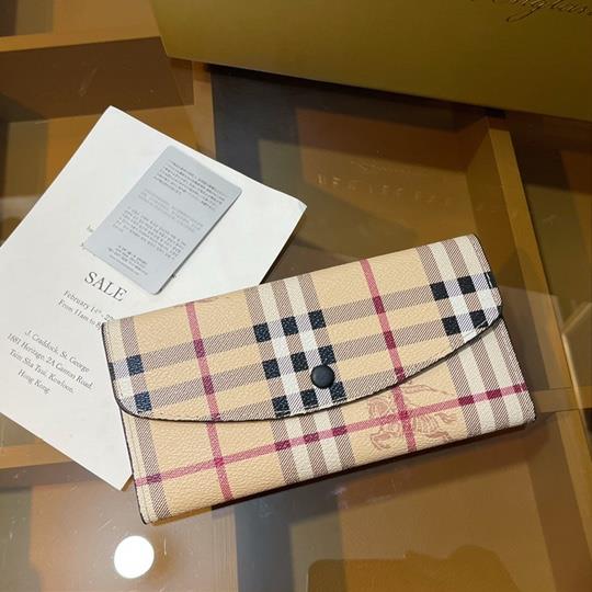 BURBERRY 財布