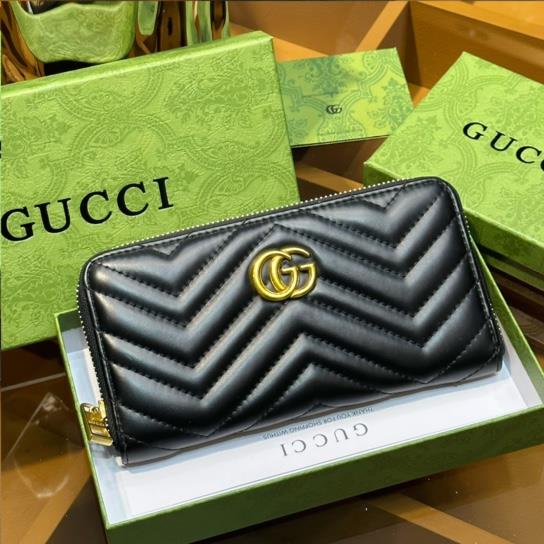 GUCCI 財布