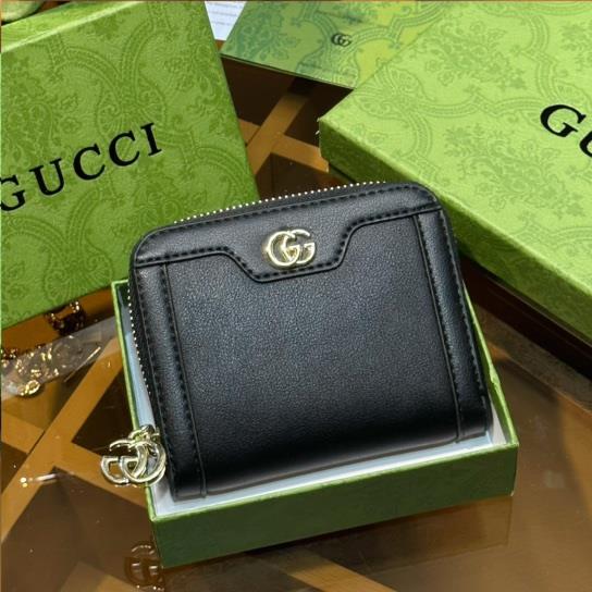 GUCCI 財布