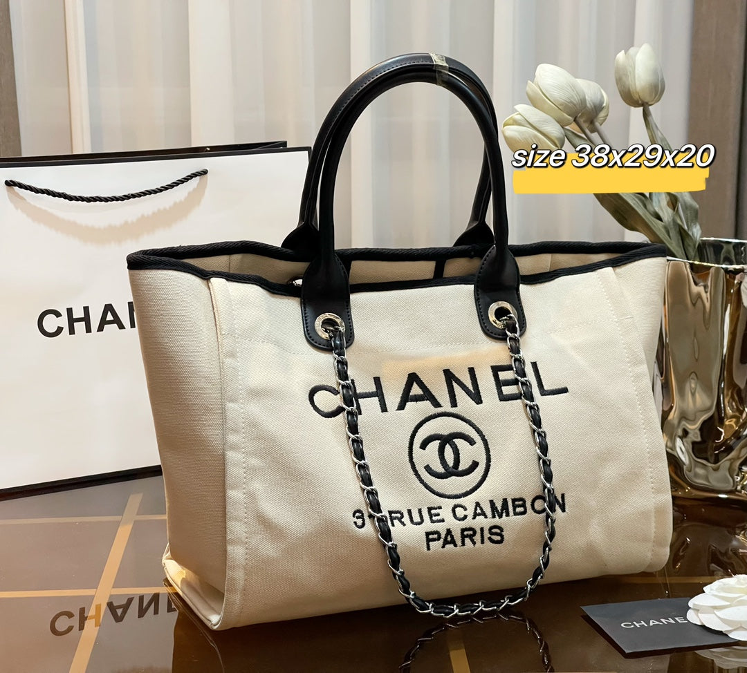 【期間限定】CHANELシャネル キャンバス マミーバッグ トラベルバッグ 大容量 ホワイト