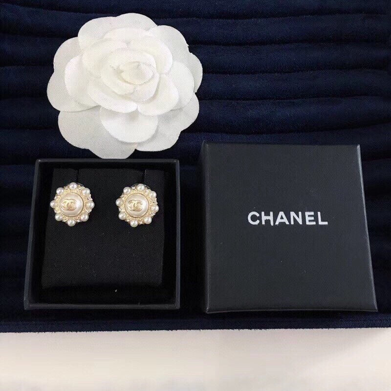 【定番の人気★】CHANEL シャネル パール イヤリング