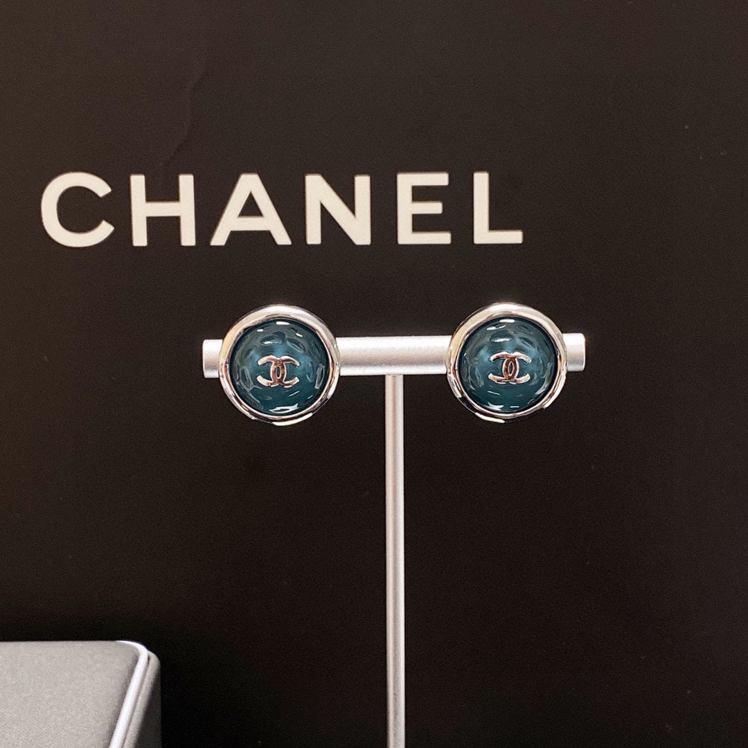 CHANEL イヤリング